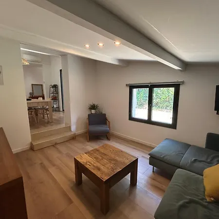 La Montplaisir Maison Jardin